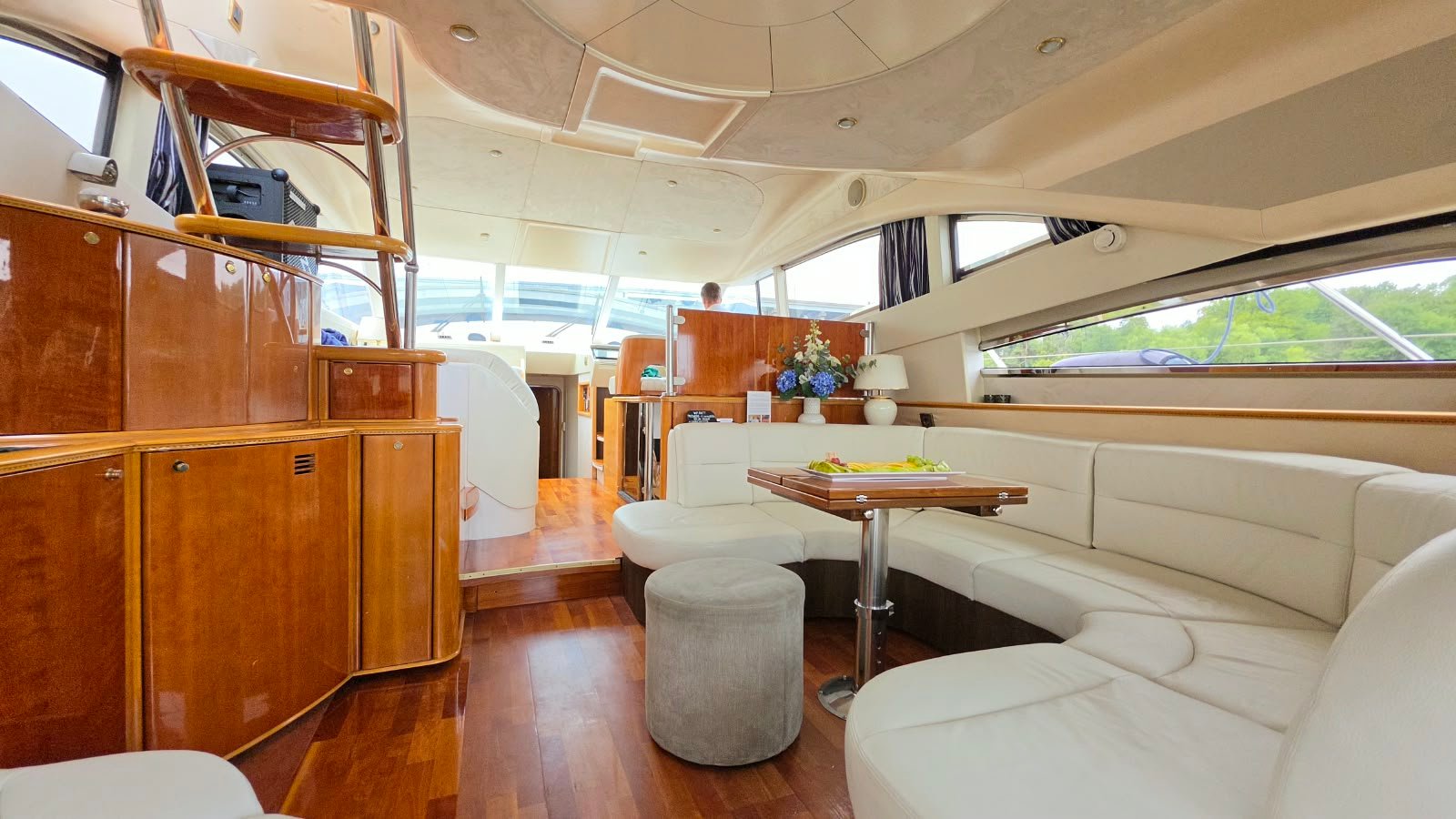 private Yacht tour in Stockholm
